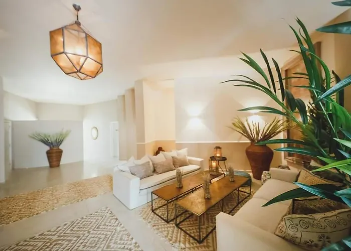 Caesar Marcellus 51 *