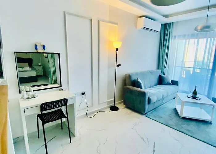 Caesar Marcellus 51 *